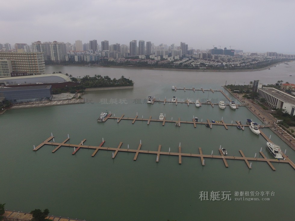 海南?？谛虏簫u國際游艇會